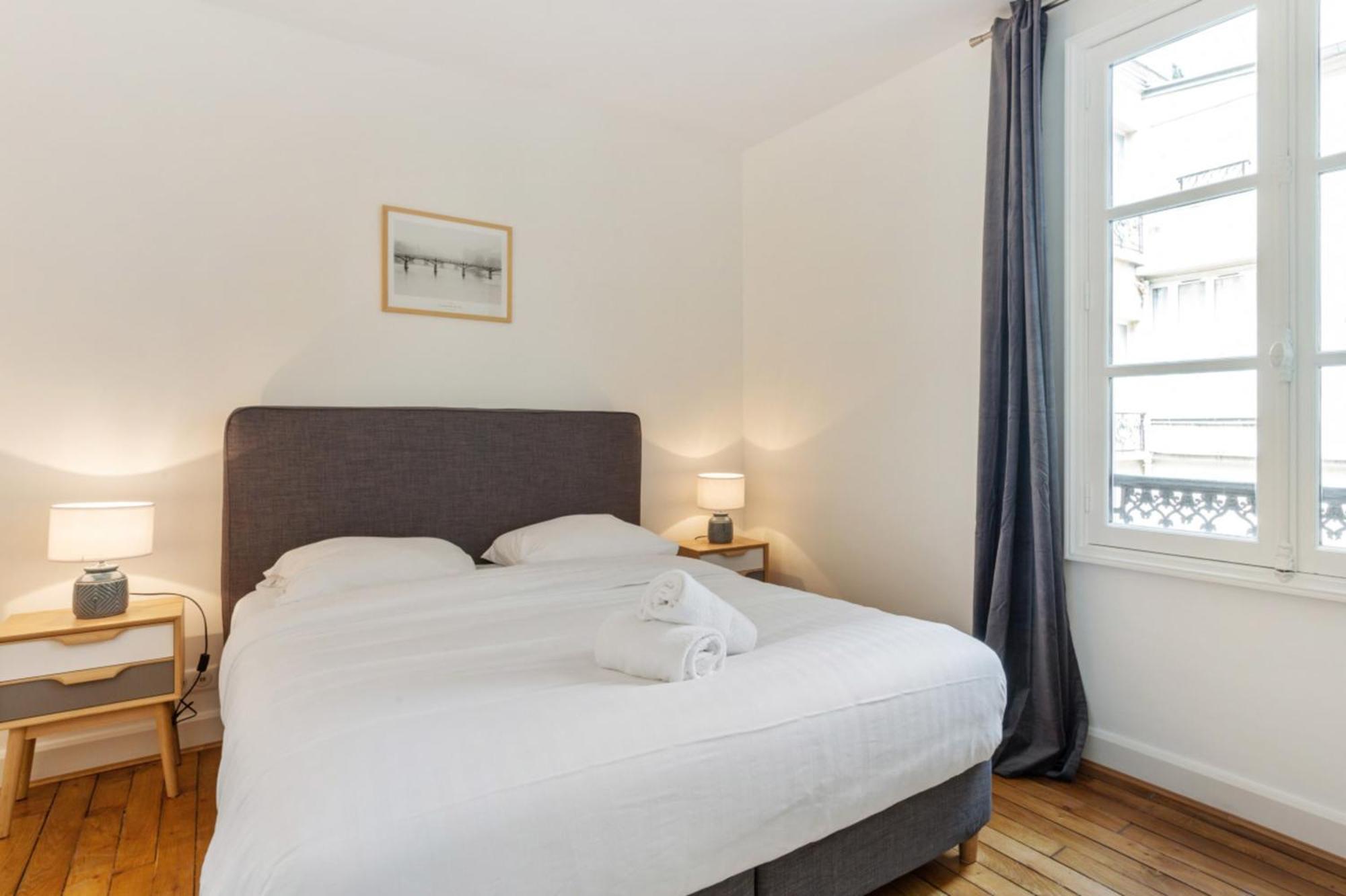 Appartement Du Marche St Honore - Welkeys Paris Exteriör bild